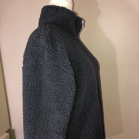 Victoria’s Secret PINK Gray Sherpa 1/4 Zipper Pullover Sweater Sz XS - Picture 5 of 11